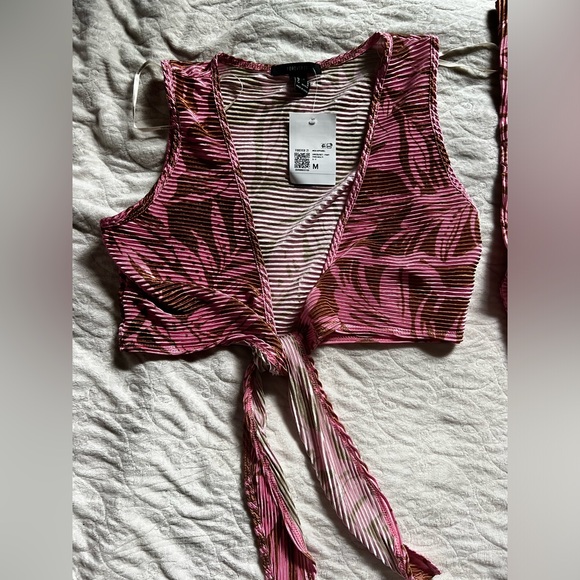 Forever 21, NWT, tropical, two piece, brown and pink set - Picture 4 of 7